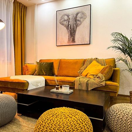 Ferienwohnung Big Company Old Town Treasure Renovated Belgrad Exterior foto